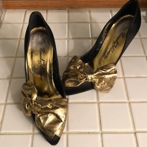 Beverly Feldman pumps